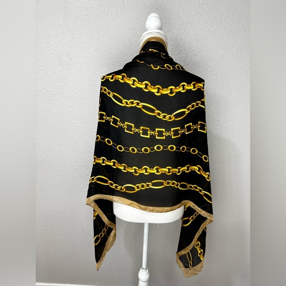 Authentic Dolce & Gabbana Silk Scarf - Picture 1 of 10